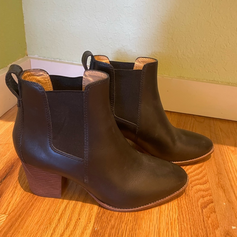 Madewell Black Leather Ankle Booties